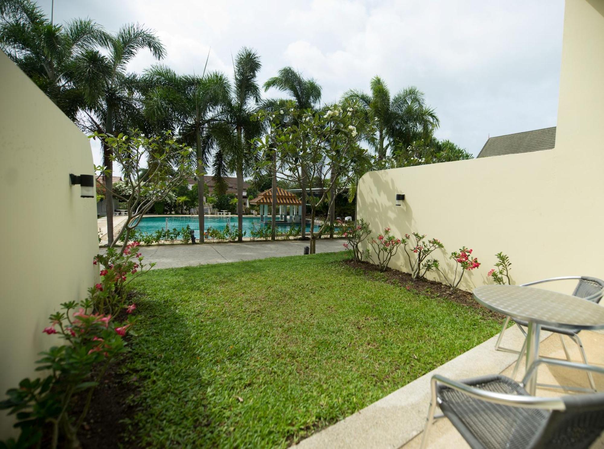 Hotel Blue Grand And Sha Rawai
